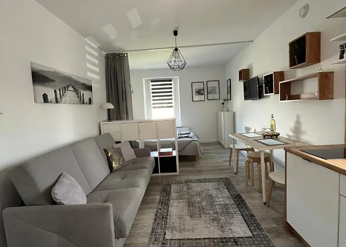 Apartment Adventure Base A&b